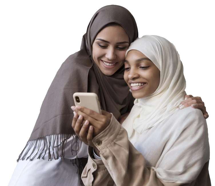 Women with smartphone medium shot copy 1